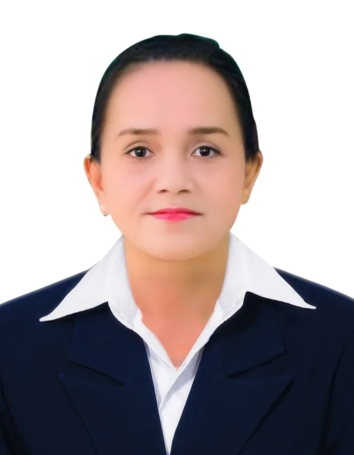 លោកស្រី ឡុញ ពិសា